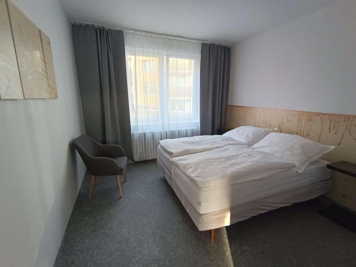 Apartmany Nad Splavem 兹诺伊莫 外观 照片